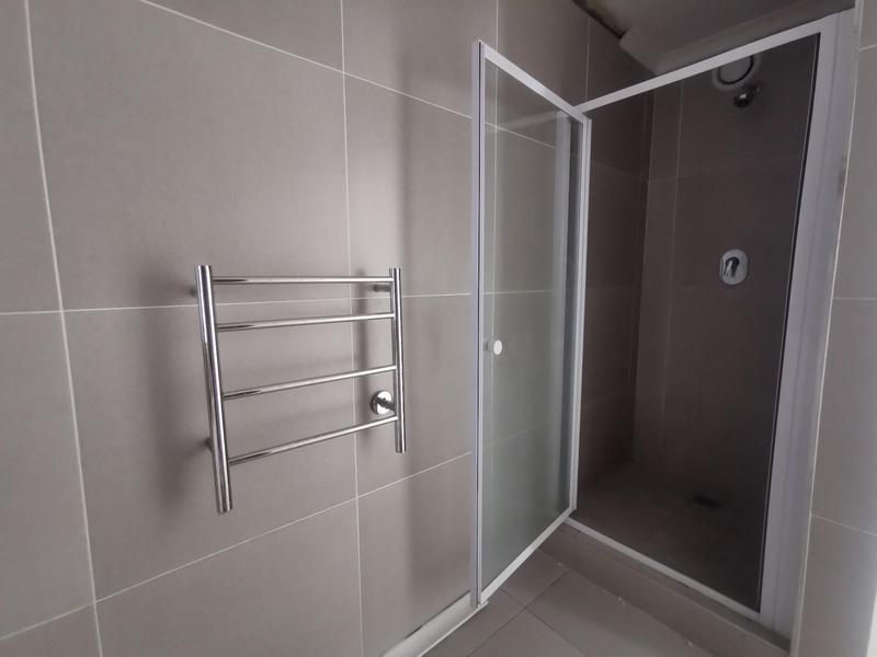 To Let 1 Bedroom Property for Rent in Claremont Upper Western Cape